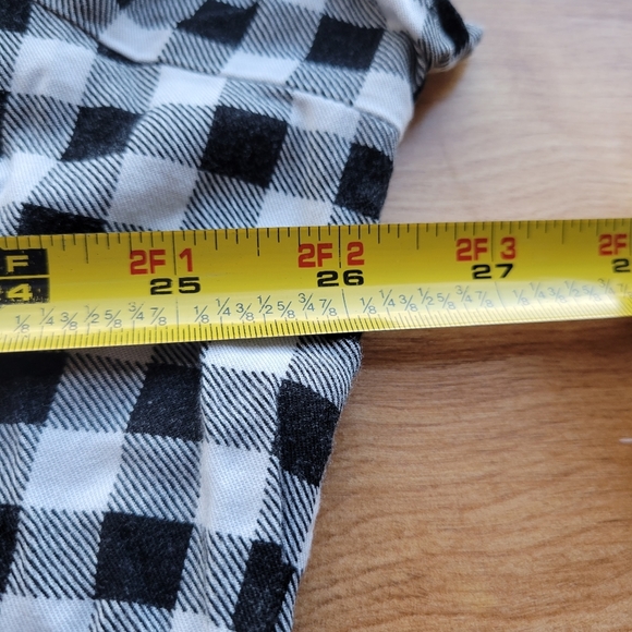 Torrid Black Gingham Stretch Challis Peplum Blouse Women's Size 4/4X Rayon Blend - Picture 6 of 7